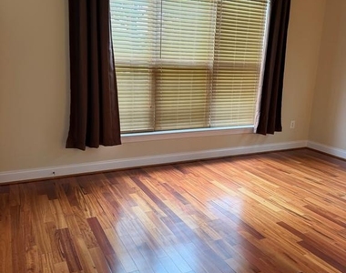 908 Orchard Ridge Drive - Photo Thumbnail 6