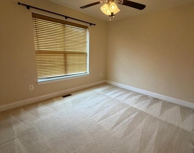 908 Orchard Ridge Drive - Photo Thumbnail 26