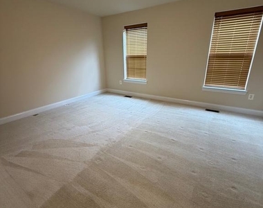908 Orchard Ridge Drive - Photo Thumbnail 39