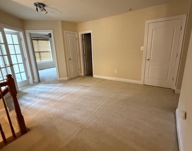 908 Orchard Ridge Drive - Photo Thumbnail 21