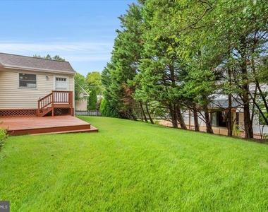6207 Kirby Road - Photo Thumbnail 32
