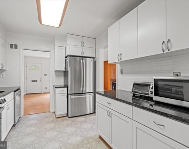 6207 Kirby Road - Photo Thumbnail 13