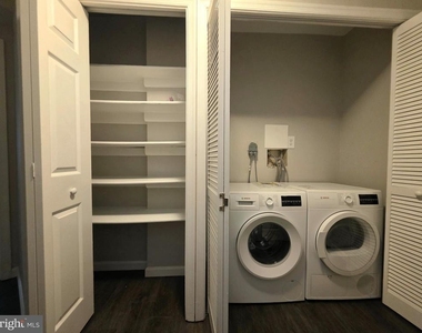 10414 Parthenon Court - Photo Thumbnail 37