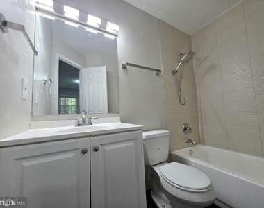 10414 Parthenon Court - Photo Thumbnail 33