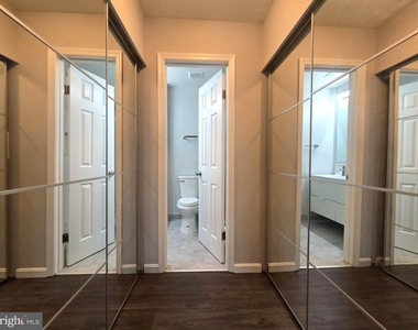 10414 Parthenon Court - Photo Thumbnail 26