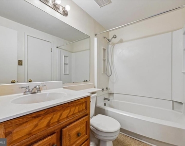 9793 Hellingly Place - Photo Thumbnail 15