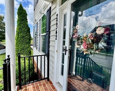 22342 Heron Neck Terrace - Photo Thumbnail 5