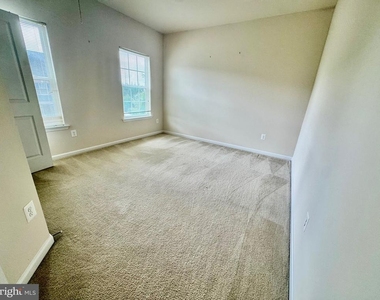 22342 Heron Neck Terrace - Photo Thumbnail 31