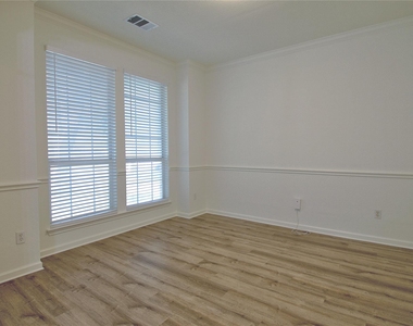 13528 Oregon Flats Trl - Photo Thumbnail 3