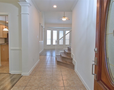 13528 Oregon Flats Trl - Photo Thumbnail 2