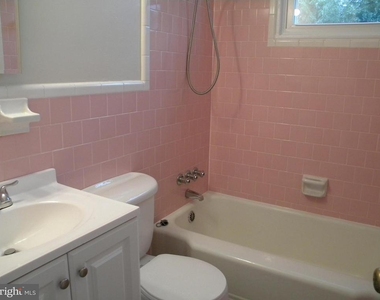 5022 Druid Drive - Photo Thumbnail 7