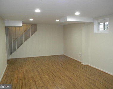 5022 Druid Drive - Photo Thumbnail 13