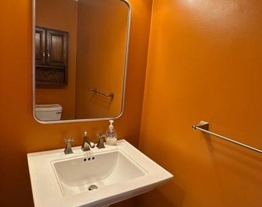9205 Tunemaker Terrace - Photo Thumbnail 11