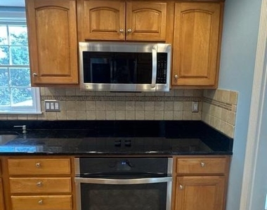 9205 Tunemaker Terrace - Photo Thumbnail 5