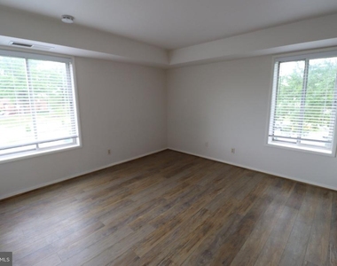10850 Green Mountain Circle - Photo Thumbnail 14