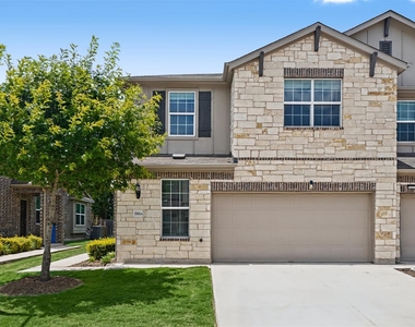 17102 Crane Fly Dr - Photo Thumbnail 1