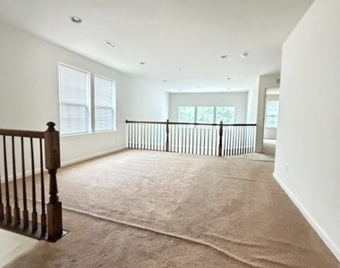 210 Trails Way - Photo Thumbnail 20