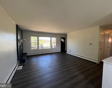 7419 Hayward Road - Photo Thumbnail 6