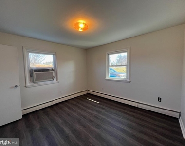 7419 Hayward Road - Photo Thumbnail 11