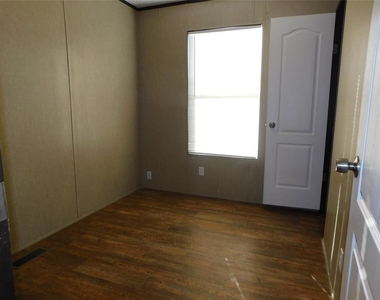 201 China Garden Ln - Photo Thumbnail 11