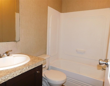 201 China Garden Ln - Photo Thumbnail 16