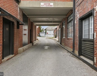 28 Liberty Street - Photo Thumbnail 2