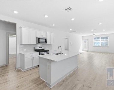 8129 Linnie Ln - Photo Thumbnail 2