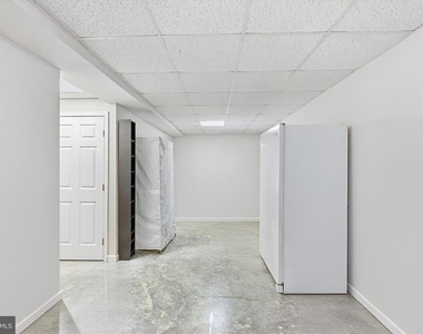 345 Chippewa Lane - Photo Thumbnail 38