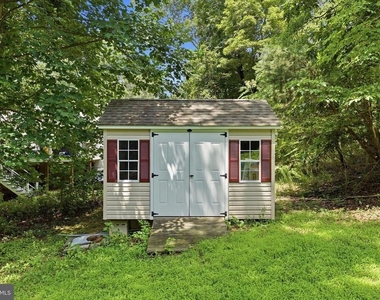 345 Chippewa Lane - Photo Thumbnail 43