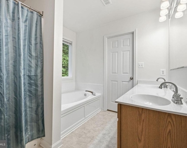 345 Chippewa Lane - Photo Thumbnail 27