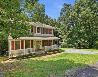345 Chippewa Lane - Photo Thumbnail 1