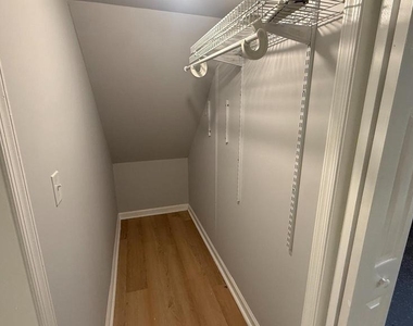 435 Main Street - Photo Thumbnail 17