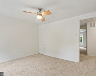 28 Melken Court - Photo Thumbnail 8
