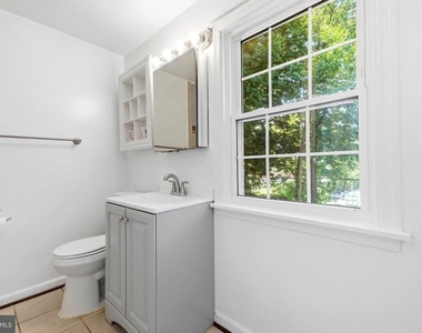 7022 Deerfield Road - Photo Thumbnail 19