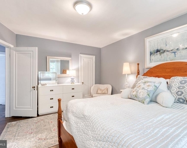 417 Regester Avenue - Photo Thumbnail 22