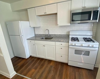 6821 Gough Street - Photo Thumbnail 5