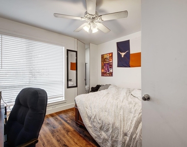 616 W 35th St - Photo Thumbnail 22