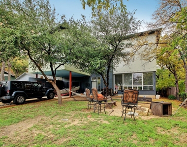 616 W 35th St - Photo Thumbnail 2
