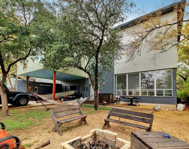 616 W 35th St - Photo Thumbnail 1