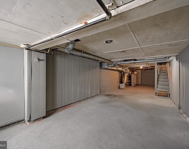 2914 E Madison Street - Photo Thumbnail 30