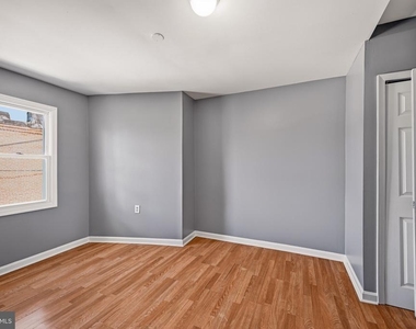 2914 E Madison Street - Photo Thumbnail 20