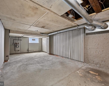 2914 E Madison Street - Photo Thumbnail 32