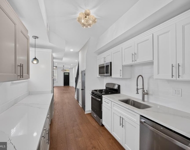 3031 Elliott Street - Photo Thumbnail 17