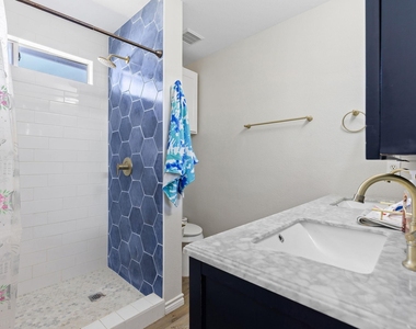 18200 Canopy Ln - Photo Thumbnail 15