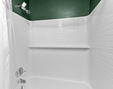 9011 Quail Valley Dr - Photo Thumbnail 24