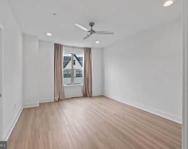 3307 Streamlet Ln - Photo Thumbnail 13