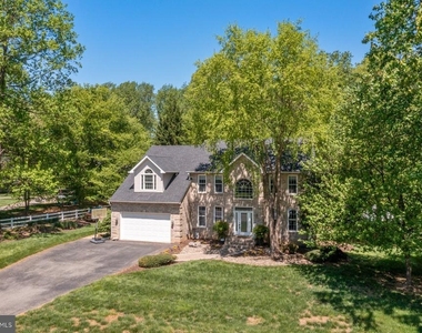 1800 Greer Court - Photo Thumbnail 16