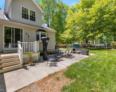 1800 Greer Court - Photo Thumbnail 10