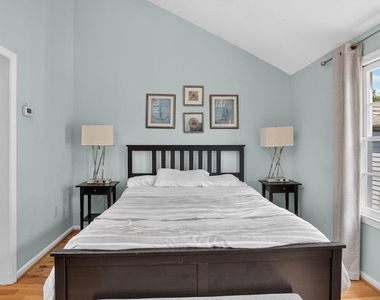 35 Pinkney Street - Photo Thumbnail 25