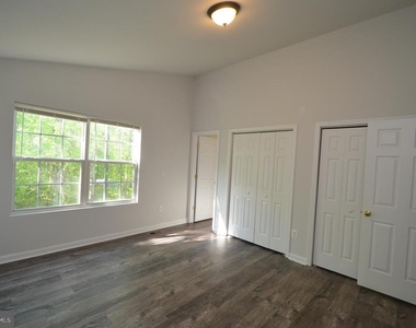 1161 Gwynne Avenue - Photo Thumbnail 15